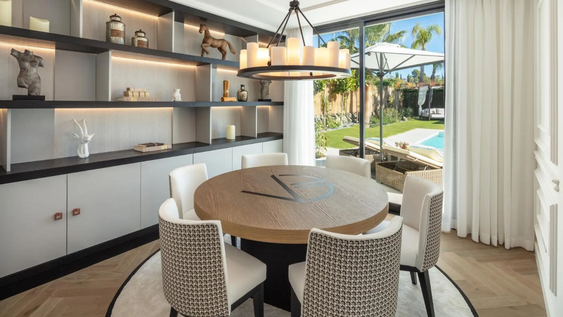 Vacation Marbella I The Nicklaus Villa, Glistening Heated Pool, Hot Tub, Spa Room, Golf Valley, 5 Min Puerto Banus